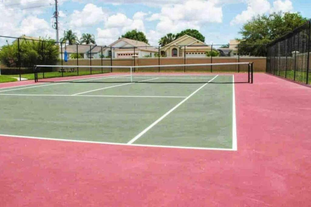 Ultimate Vacation Villa Near Disney Townhouse Kissimmee Eksteriør bilde